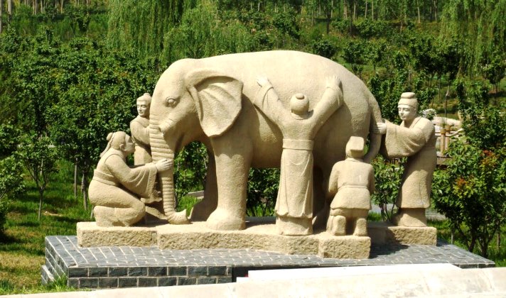 Os 6 Sábios Cegos e o Elefante | Diogo Ruivo